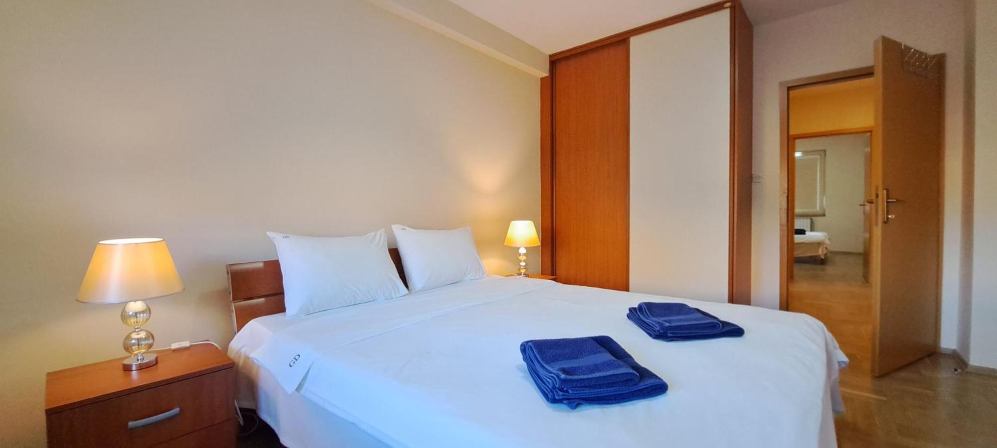 Golden Delight Central Apartment สโกเปีย ภายนอก รูปภาพ